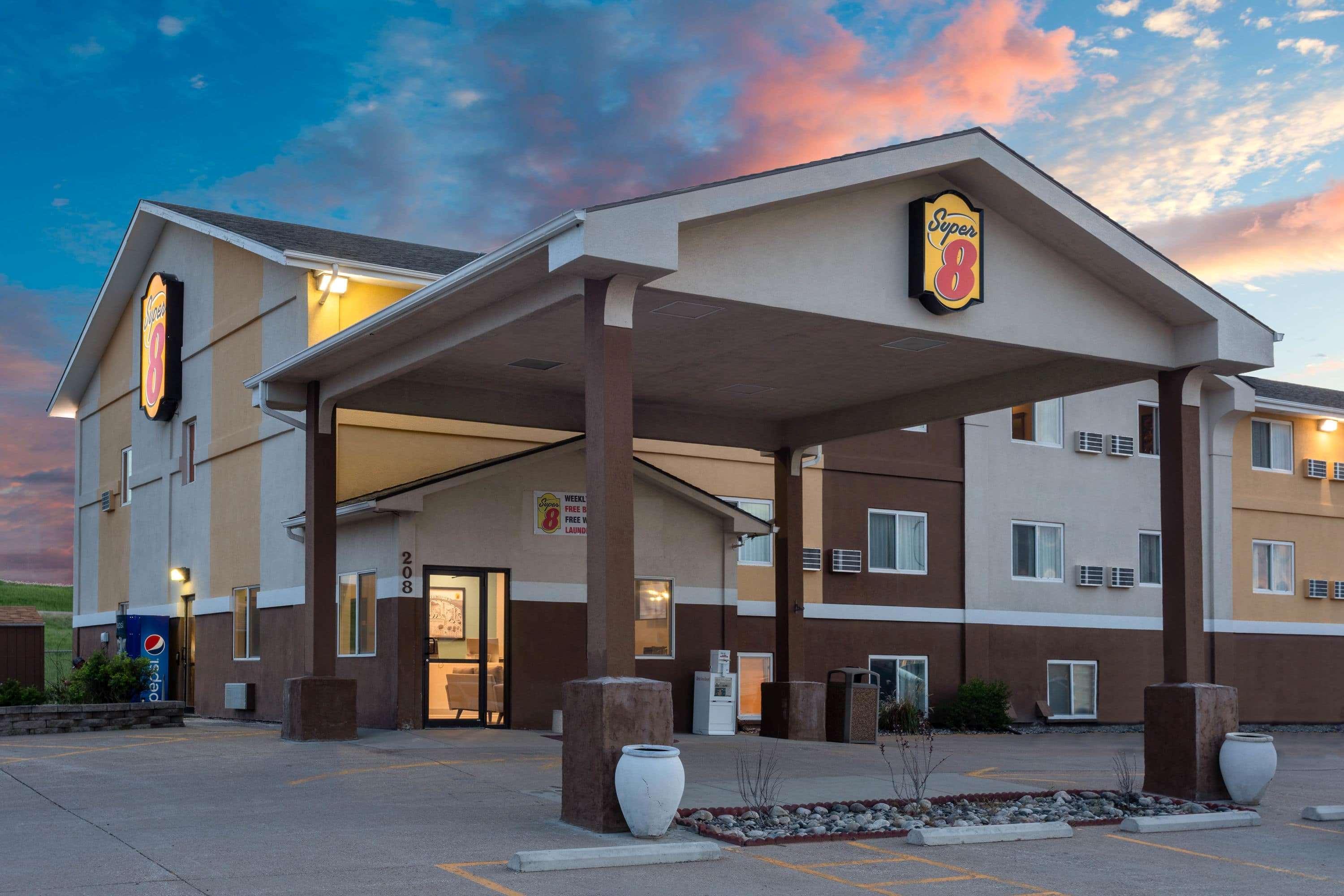 Hotel Super 8 By Wyndham Gillette Exterior foto