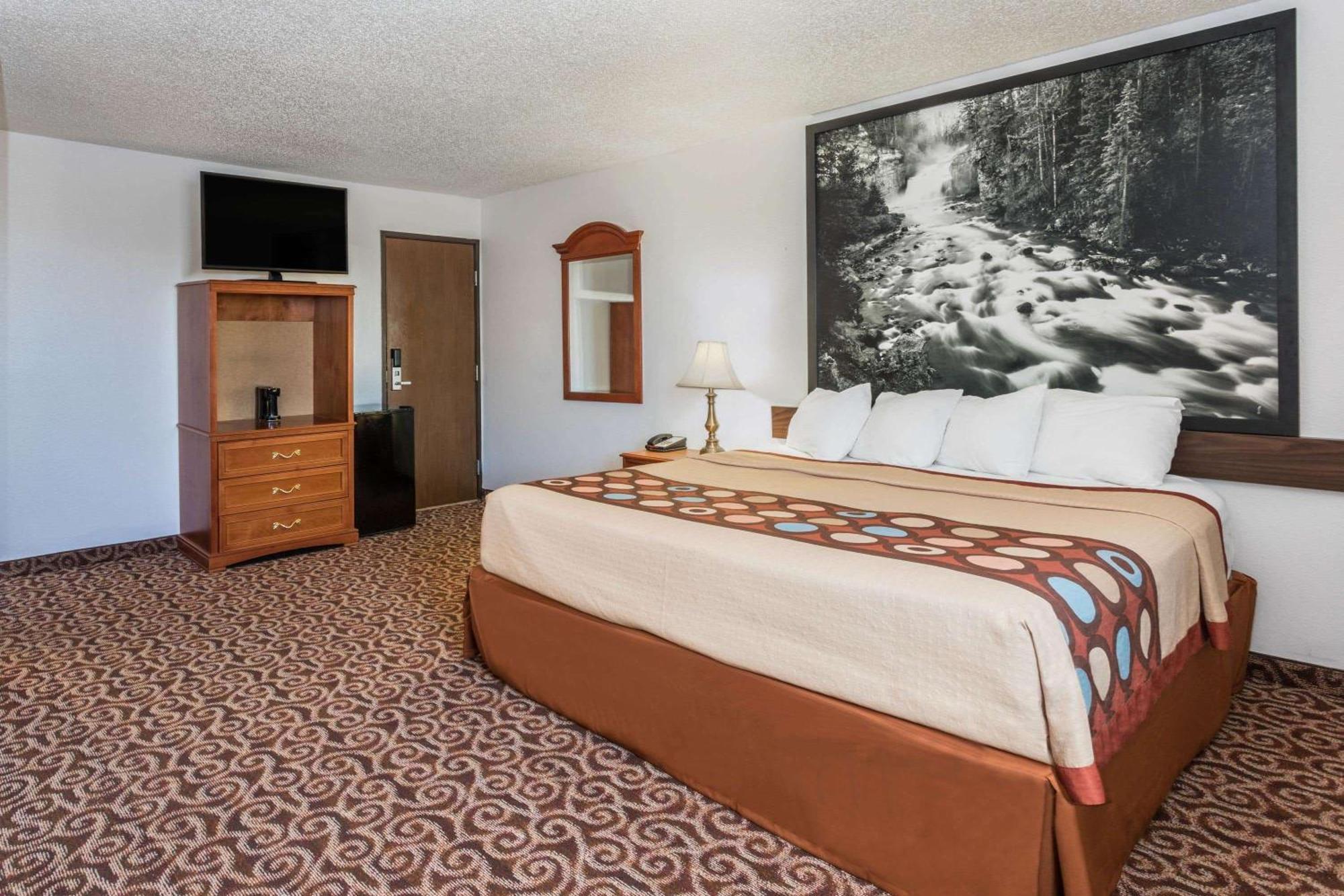 Hotel Super 8 By Wyndham Gillette Exterior foto